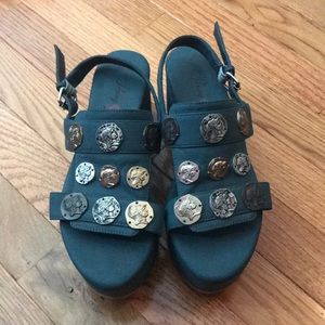 Penny Loves Kenny Platform Sandal